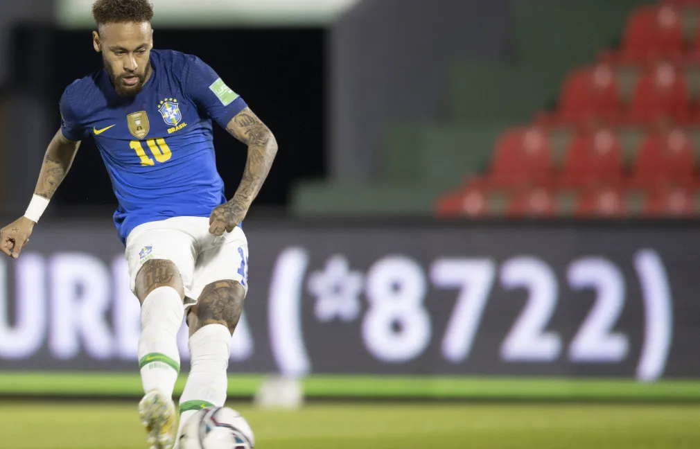 The Art of the Statement: Football Hair as a Canvas