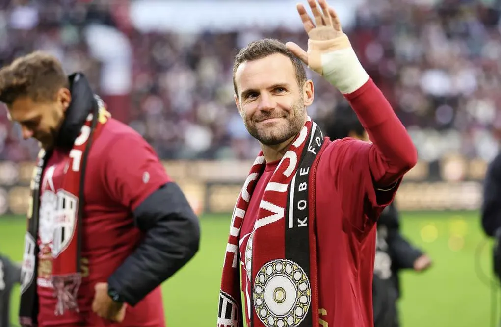 A Storied Career Takes an Eastern Detour